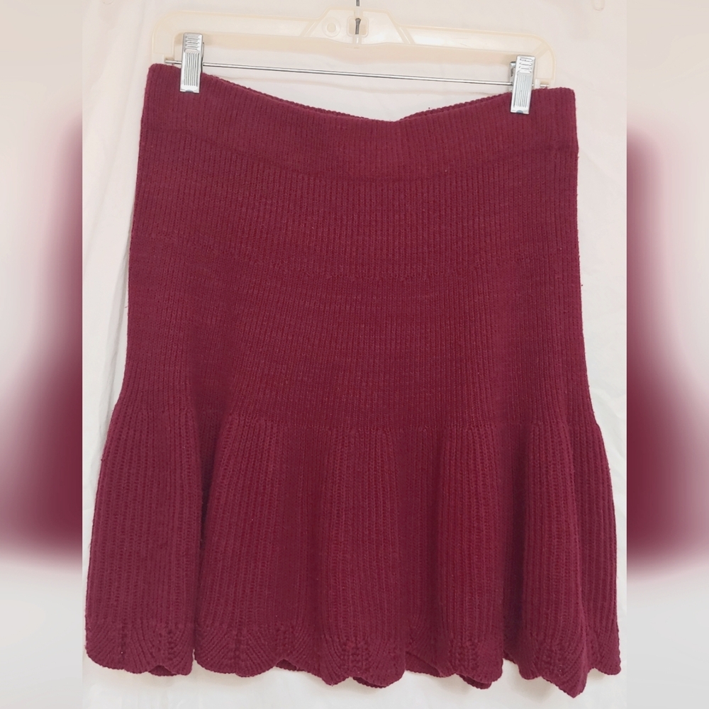 LEIFNOTES from Anthropologie Knit Skirt Scalloped Flounce Hem in Burgandy Size L